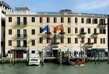 Hotel, Carlton on the Grand Canal
