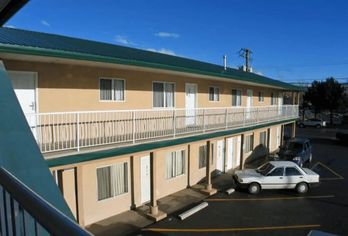 Hotel, Travelodge by Wyndham Merritt