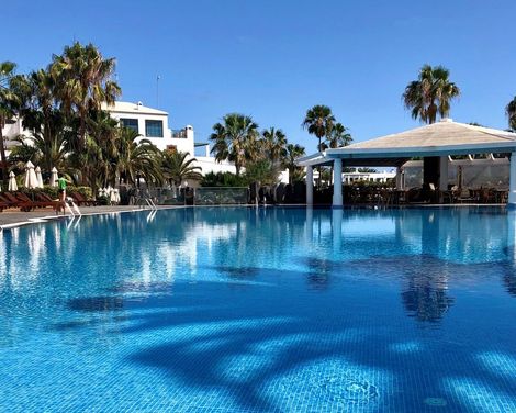 Hotel Las Marismas de Corralejo-4