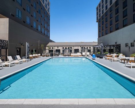 DoubleTree by Hilton Denver Cherry Creek-2