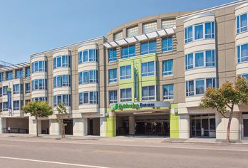 Holiday Inn Express & Suites San Francisco Fishermans Wharf