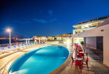 Hotel, Hotel Pastura