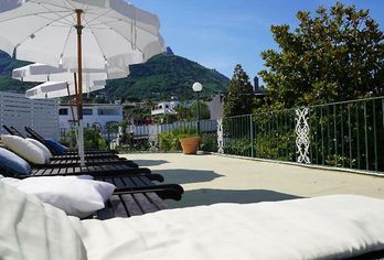 Hotel, Parco delle Agavi