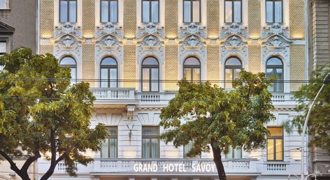 EST Grand Hotel Savoy