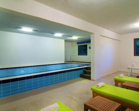 Trefon Hotel Apartments & Family Suites-4