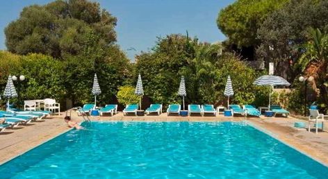 Kassandra Hotel