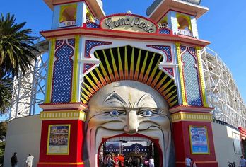 Saint Kilda Beach Hotel