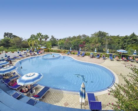 Hotel Villaggio Pineta Petto Bianco-0