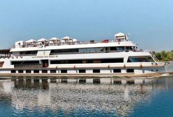 Kreuzfahrtschiff, Sanctuary Sun Boat III