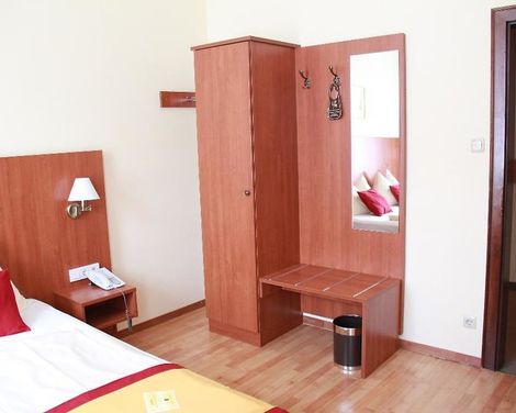 Hotel Mozart-0