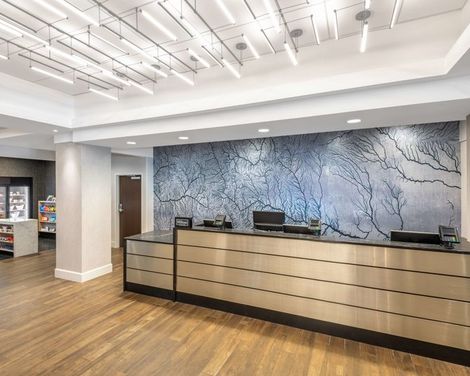 DoubleTree by Hilton Denver Cherry Creek-4