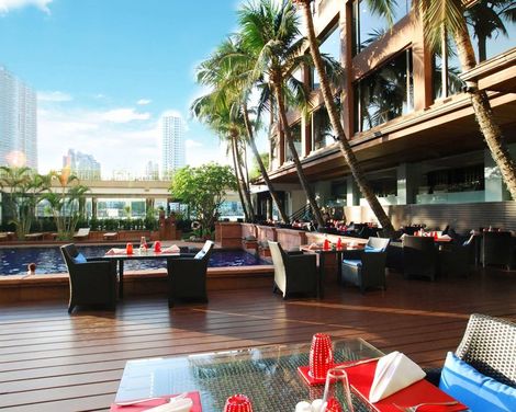 Ramada Plaza by Wyndham Bangkok Menam Riverside-4