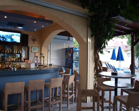 Apollon Hotel Apartments-2