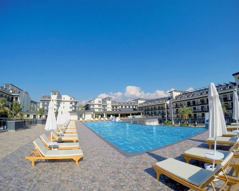 Dream World Palace-4