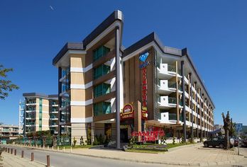 Hotel, Hotel Diamond