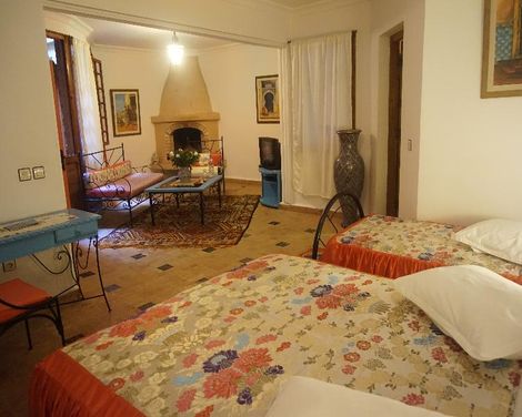 Riad Al Khansaa-1
