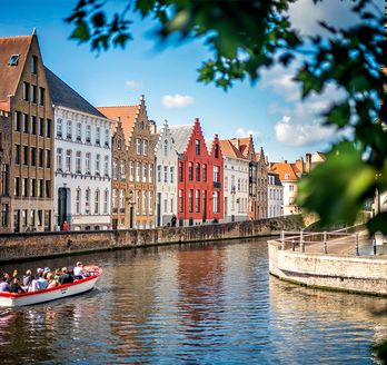 Häuserreihe am Wasser in Brügge