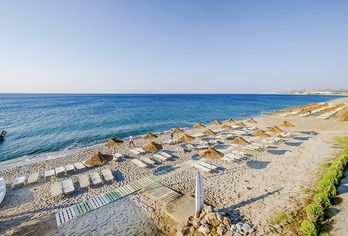 Hotel, Akti Beach Club