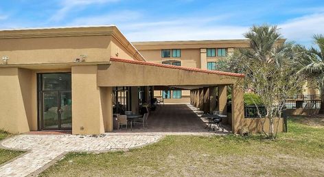 Ramada Jacksonville Baymeadows Hotel & Conference Center