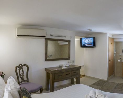 Margosa Hotel-1
