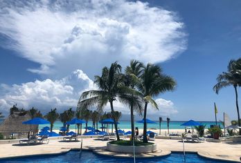 The Reef Playacar Beach Resort & Spa