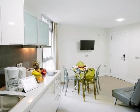 Valentina Beach Apartments & Suites-3