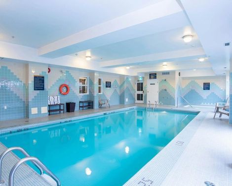 Sandman Hotel & Suites Vancouver Airport-3