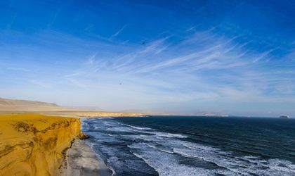  LF_Paracas Bay_Küste_Peru_cliff