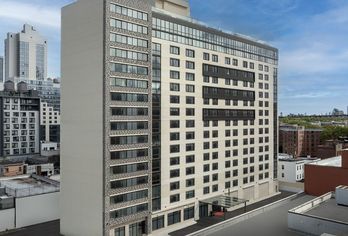 Hotel, SpringHill Suites New York Queens