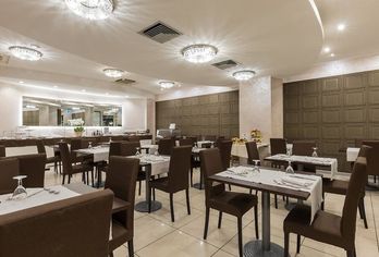 Hotel, Magri's Hotel