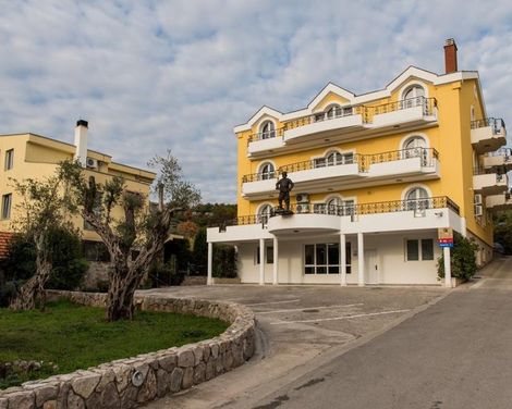 Hotel Crnogorska Kuca-0