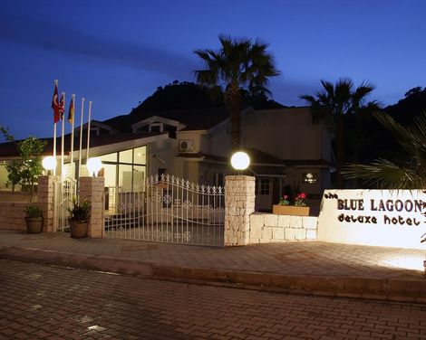 Blue Lagoon Delux Hotel-3