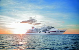 MS EUROPA Schiff Sonnenuntergang