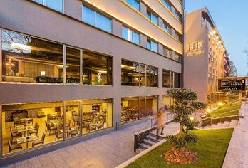 Hotel, HF Tuela Porto