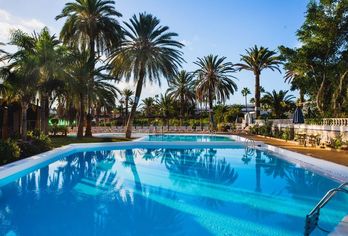 Hotel, HL Miraflor Suites Hotel