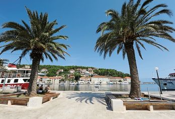 Hotel, Hotel Hvar