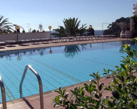 Villa Esperia-2
