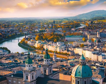 Blick über Wien, man sieht die gesamte Stadt von oben