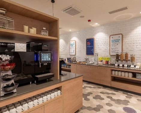 Holiday Inn Express Munich North-3