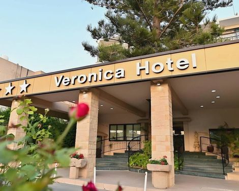 Veronica Hotel-1