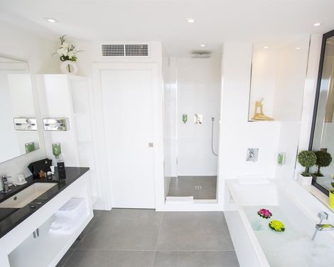 Best Western Plus Cannes Riviera Hotel & Spa-0