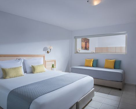 Blue Bay Resort Hotel-0
