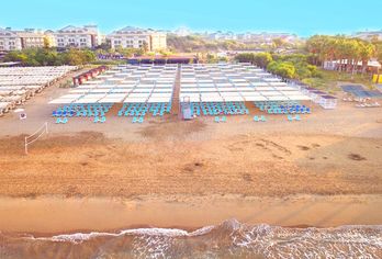 Hotel, Dream World Palace