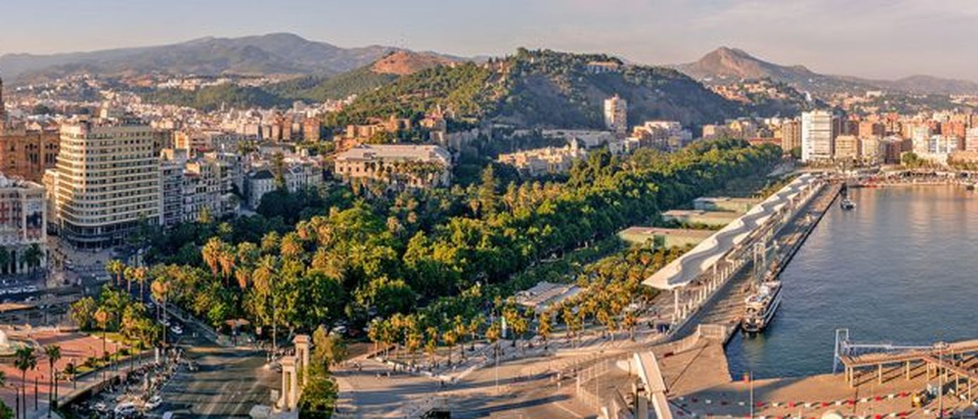  Panoramablick über Malaga