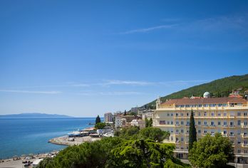 Hotel, Hotel Bellevue
