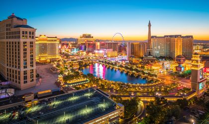 Urlaub in Las Vegas USA Luftbild Strip bei Nacht
