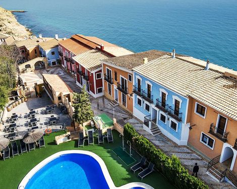 Occidental Pueblo Acantilado-1