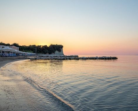 Roda Beach Resort & Spa-3