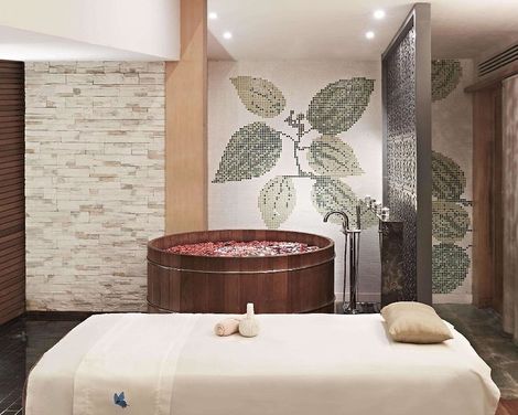 Millennium Hilton Bangkok-3