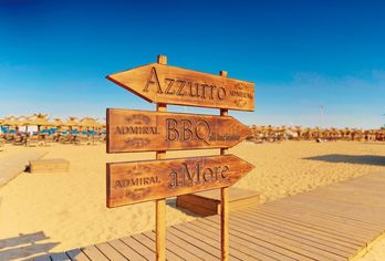 Hotel, Admiral Hotel